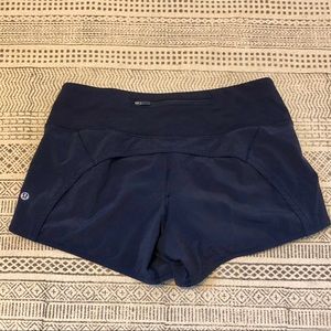 Lululemon Speed Short 2.5in Size 6